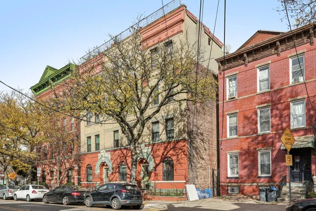 $350,000 | 492 Pavonia Avenue, Unit 3, Jersey City, NJ 07306