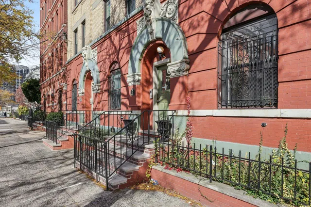 $350,000 | 492 Pavonia Avenue, Unit 3, Jersey City, NJ 07306