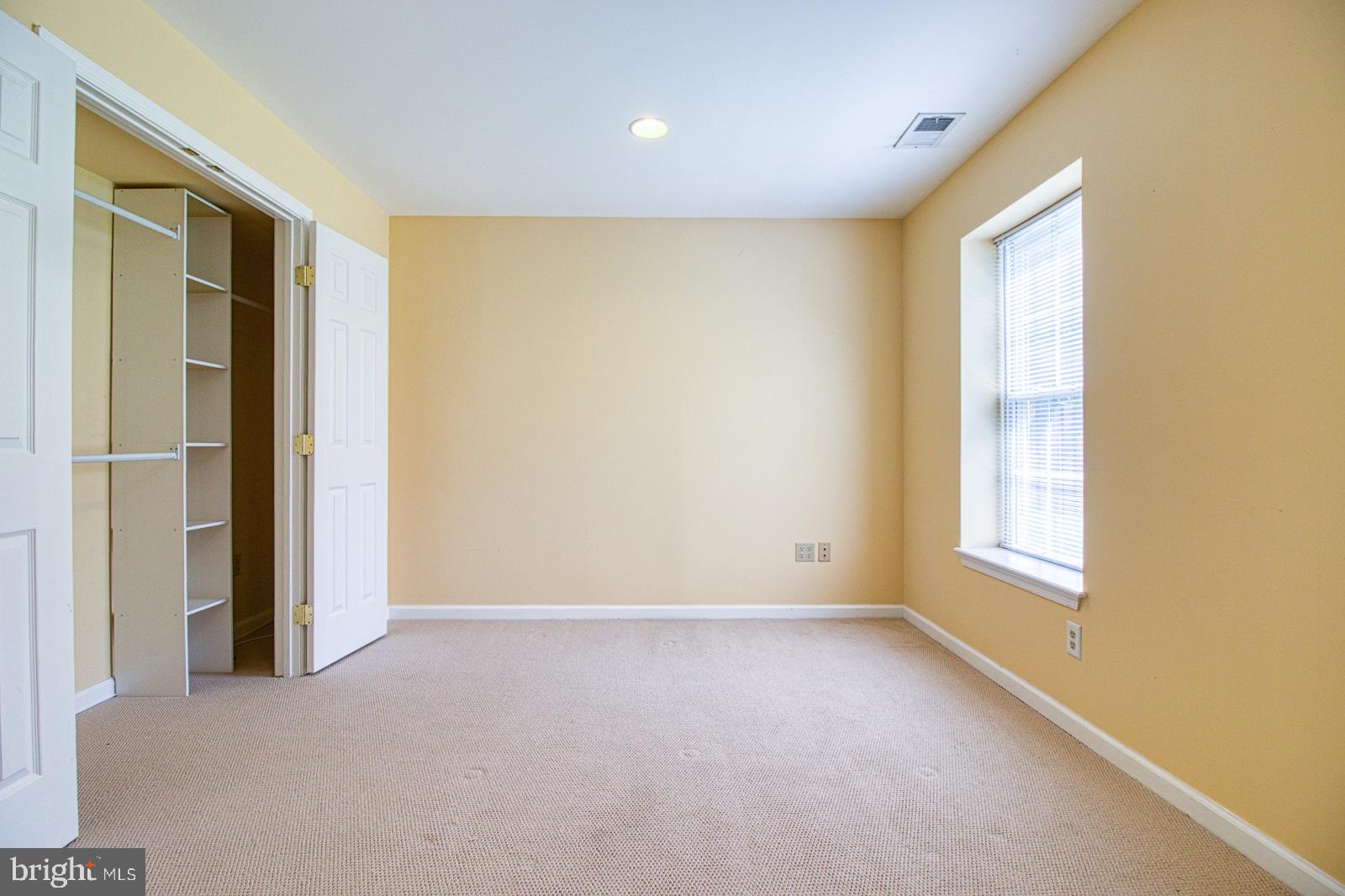 6151 Deer Ridge Trail Springfield, VA 22150 - Photo 20 of 42