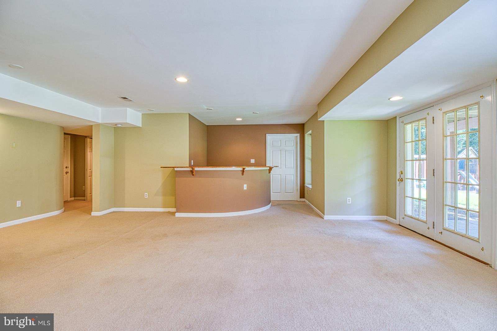 6151 Deer Ridge Trail Springfield, VA 22150 - Photo 23 of 42