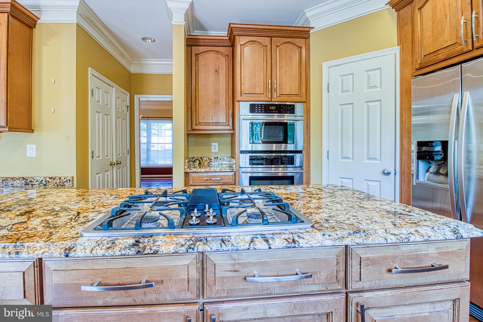 6151 Deer Ridge Trail Springfield, VA 22150 - Photo 8 of 42