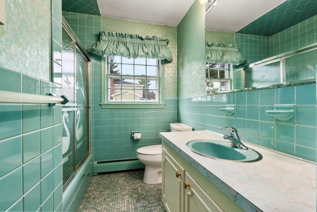 8 Lovett Road Newton, MA 02459 - Photo 15 of 18