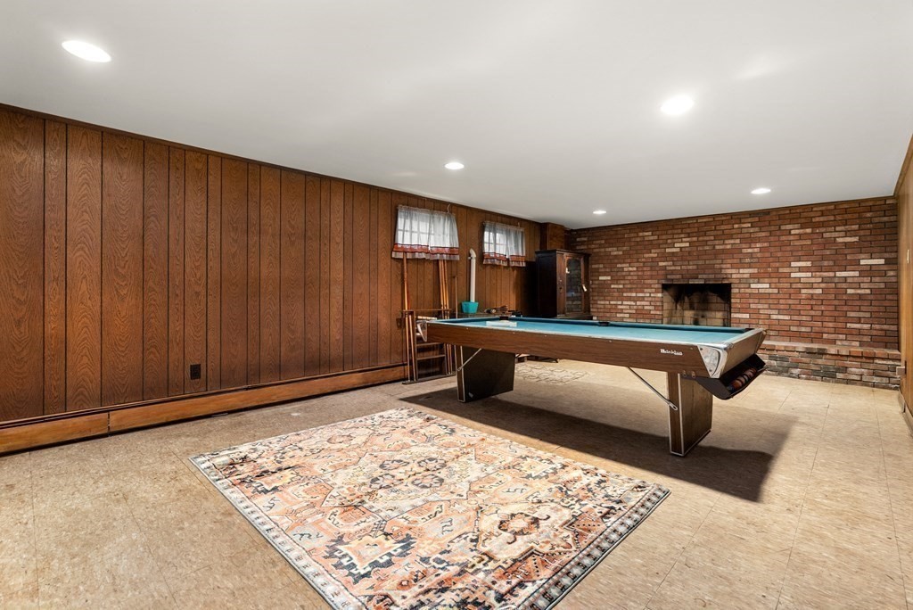 8 Lovett Road Newton, MA 02459 - Photo 17 of 18