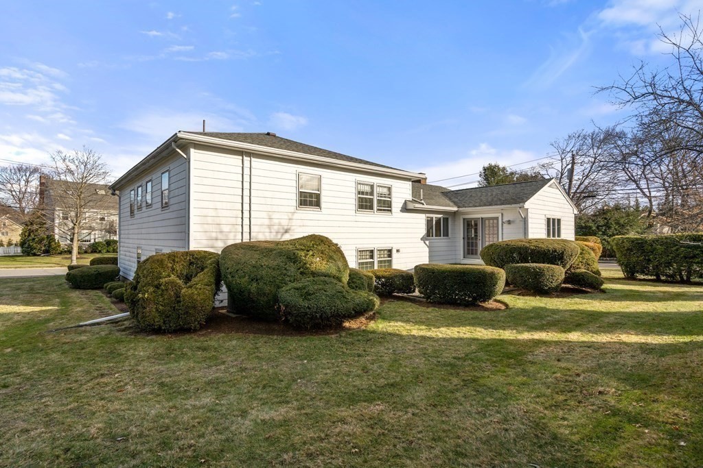 8 Lovett Road Newton, MA 02459 - Photo 18 of 18