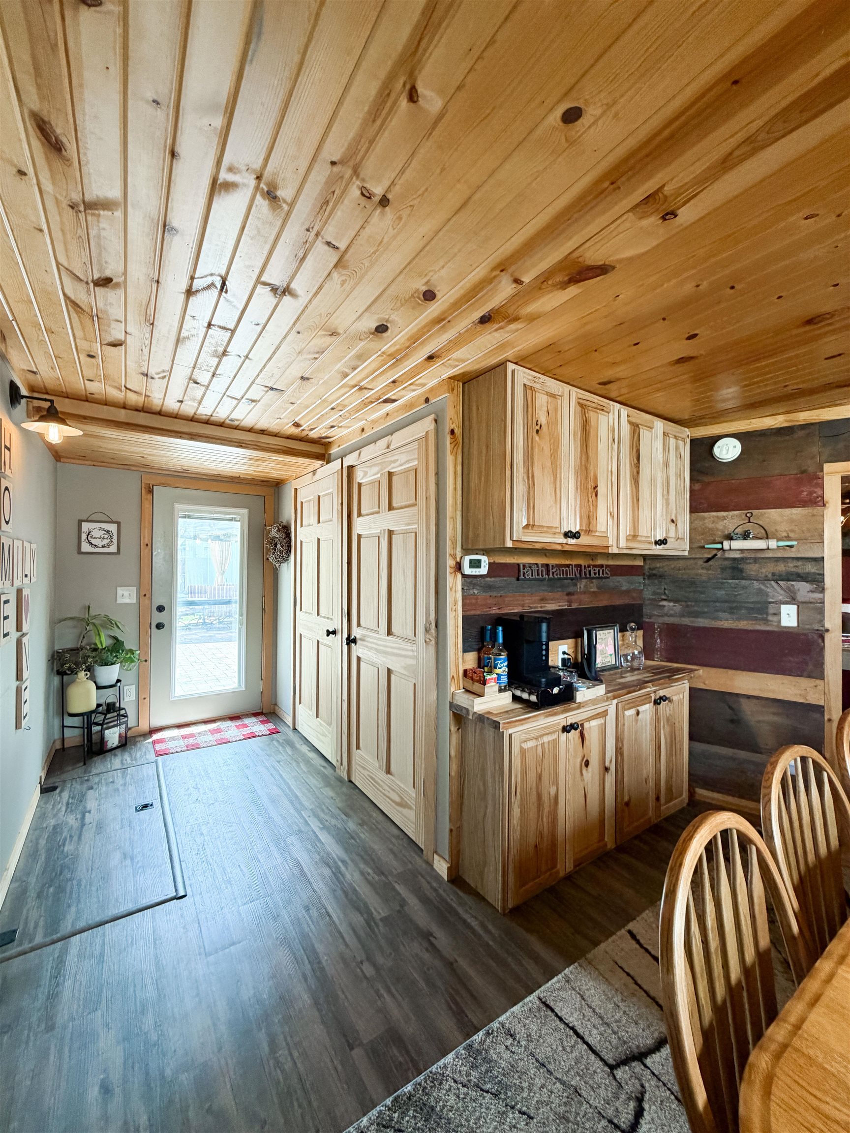 609 South County Road Montfort, WI 53569 - Photo 16 of 40
