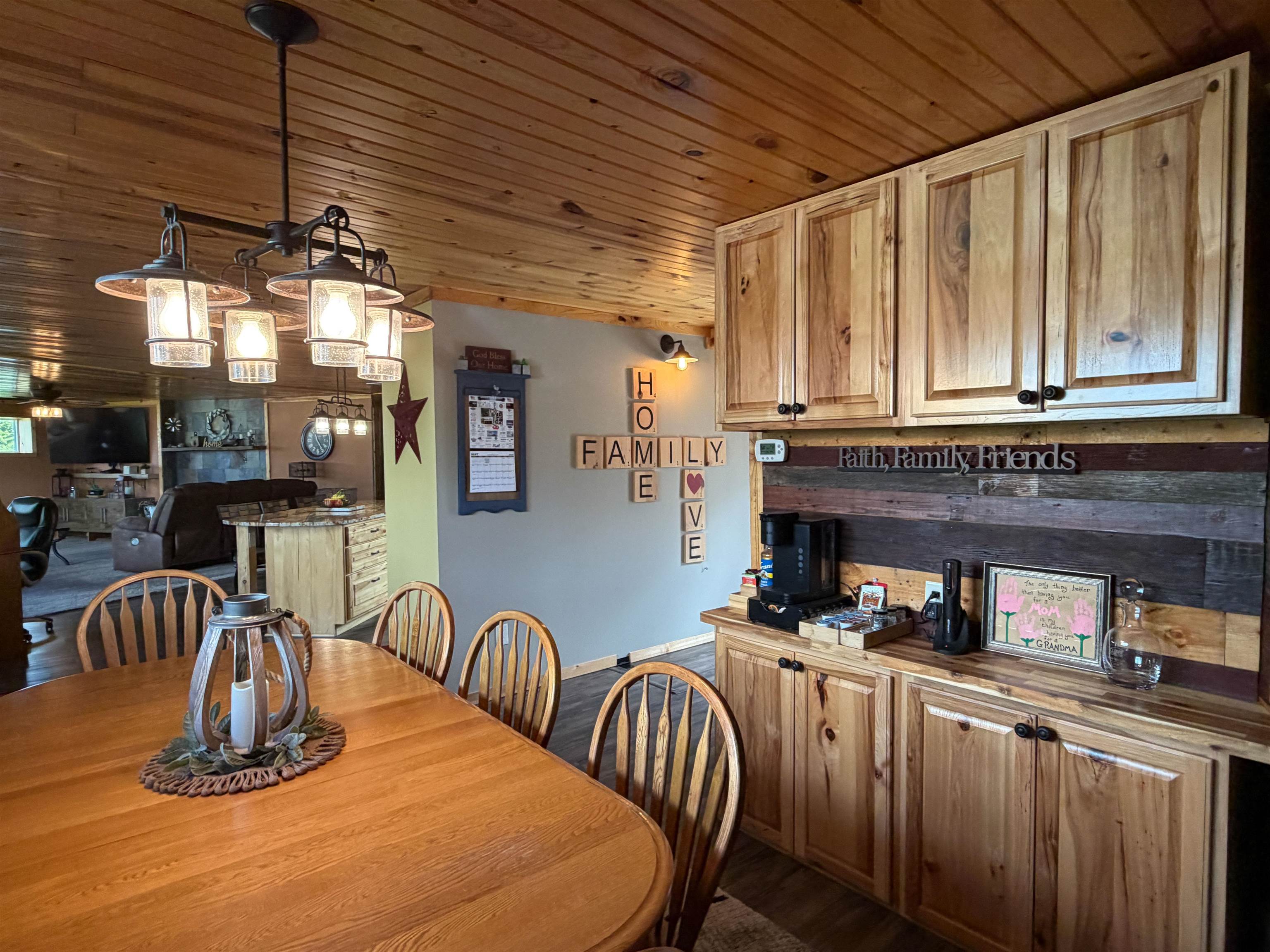 609 South County Road Montfort, WI 53569 - Photo 21 of 40