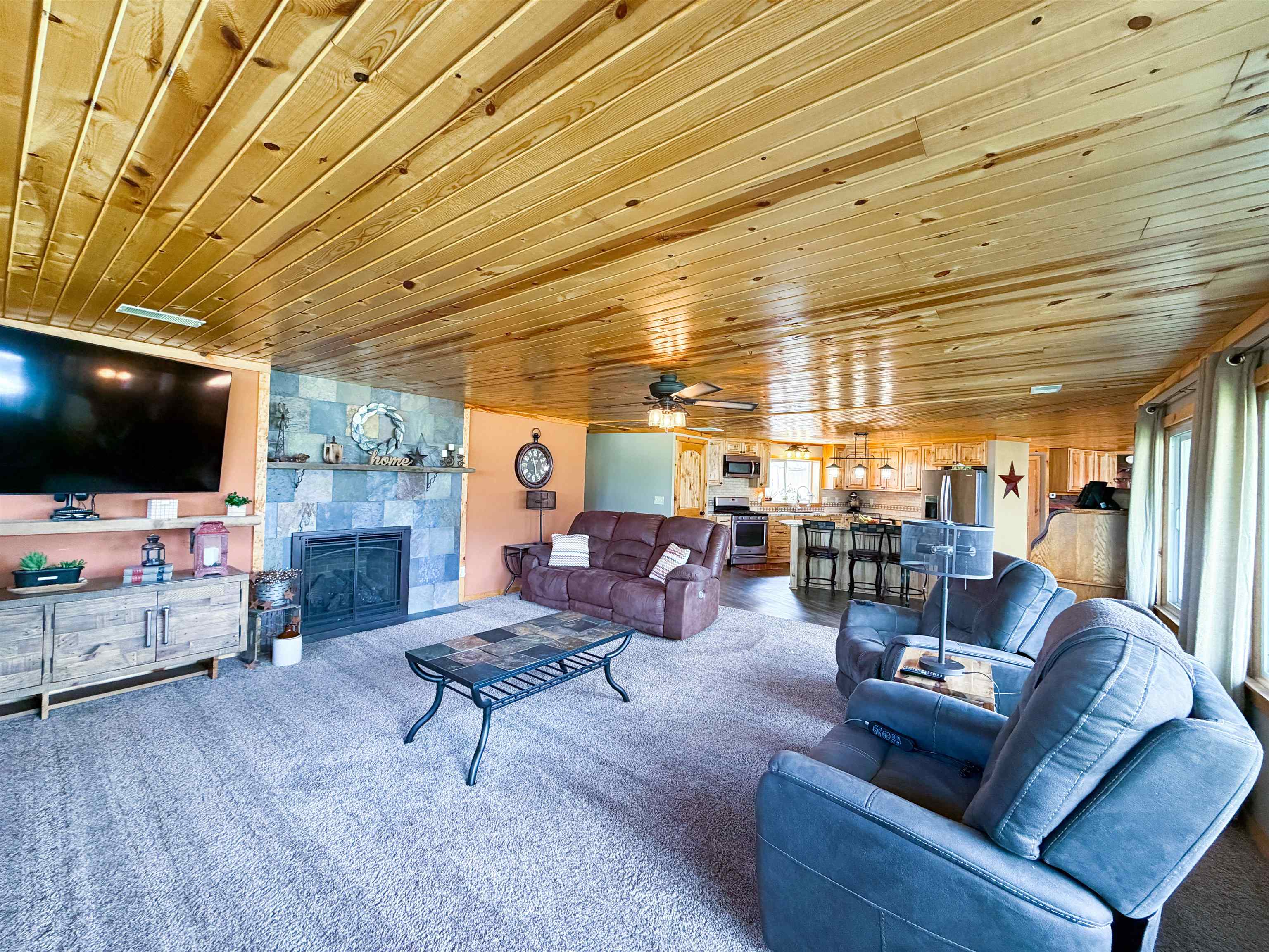 609 South County Road Montfort, WI 53569 - Photo 26 of 40