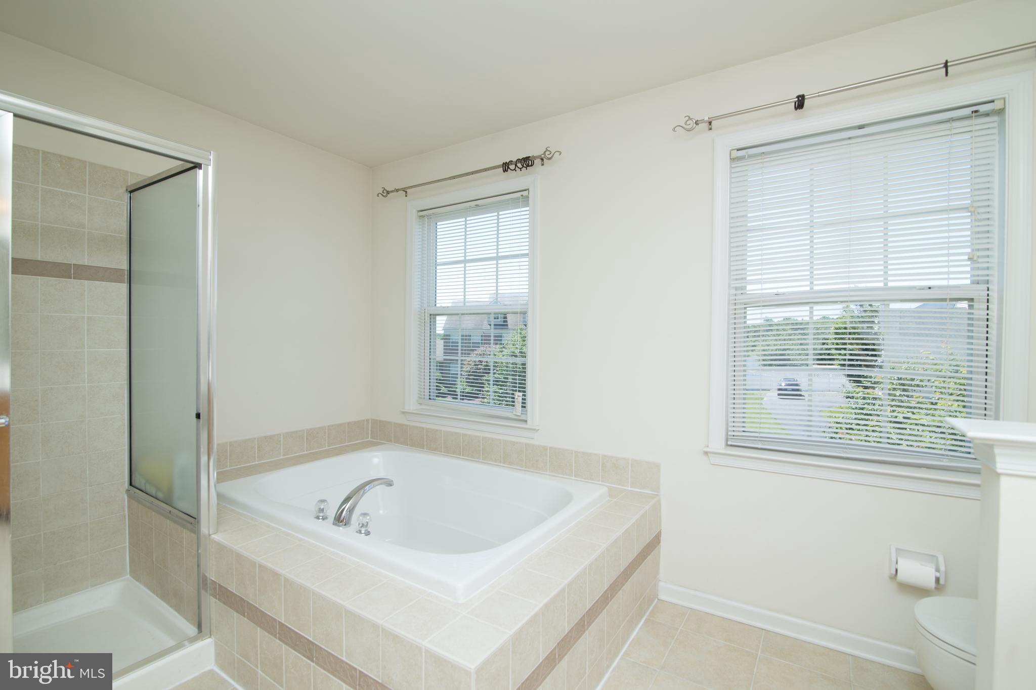 106 Tatham Road Bensalem, PA 19020 - Photo 29 of 47 Master Bathroom