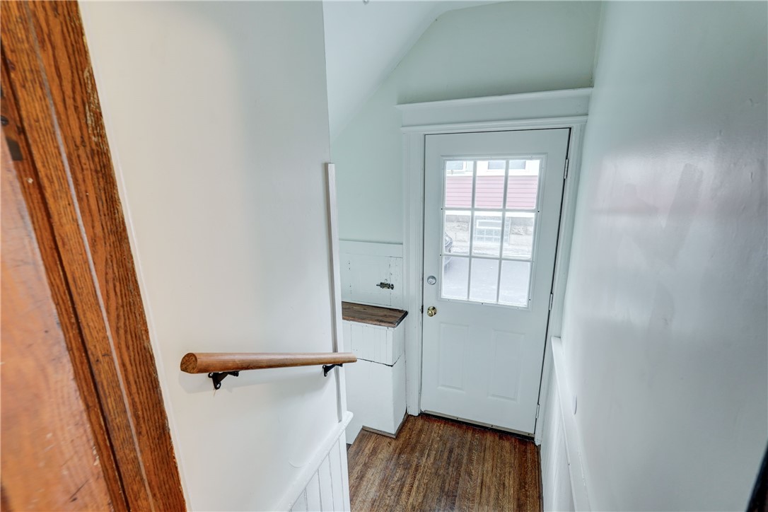 136 Asbury Street Rochester, NY 14620 - Photo 43 of 47