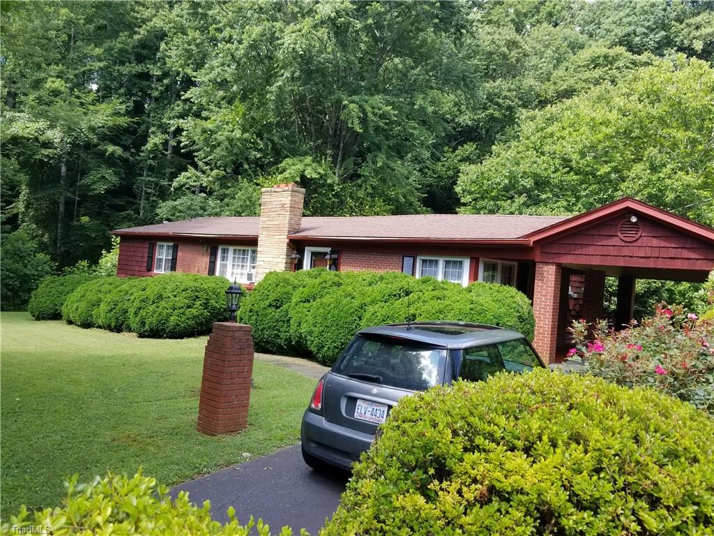 2071 Springs Road Mount Airy, NC 27030 - Photo 5 of 28 Gallery Image 5