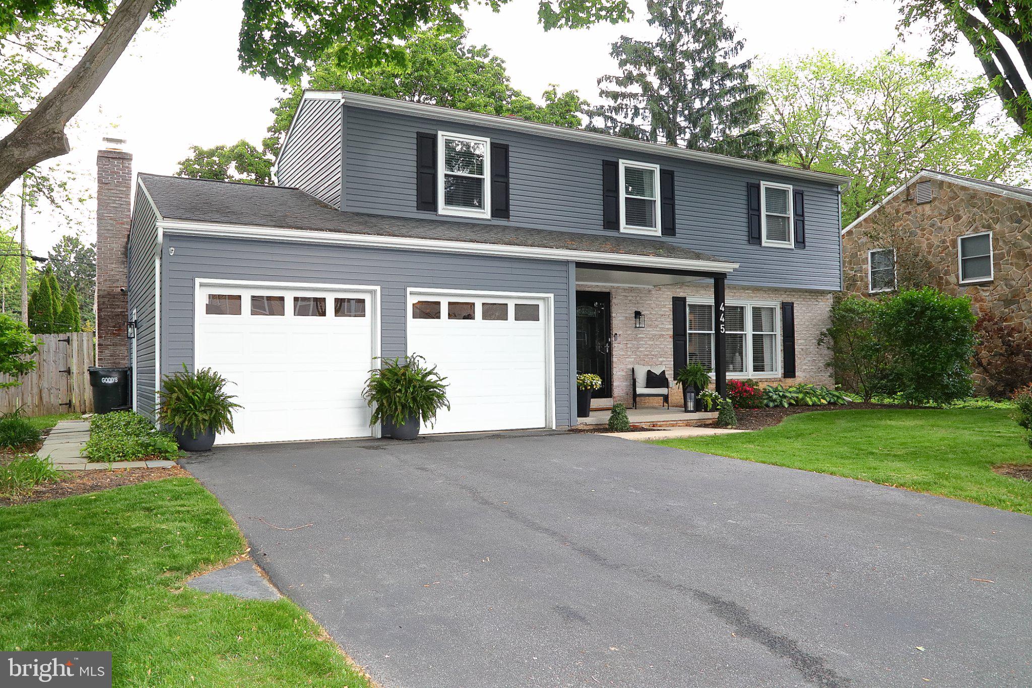 445 Haverhill Road Lancaster, PA 17601 - Photo 3 of 47 Charming home with lush greenery.
