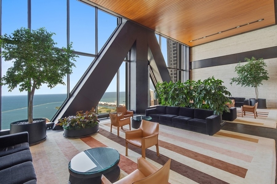 175 East Delaware Place, Unit 7304 Chicago, IL 60611 - Photo 26 of 36 a view of deck with patio