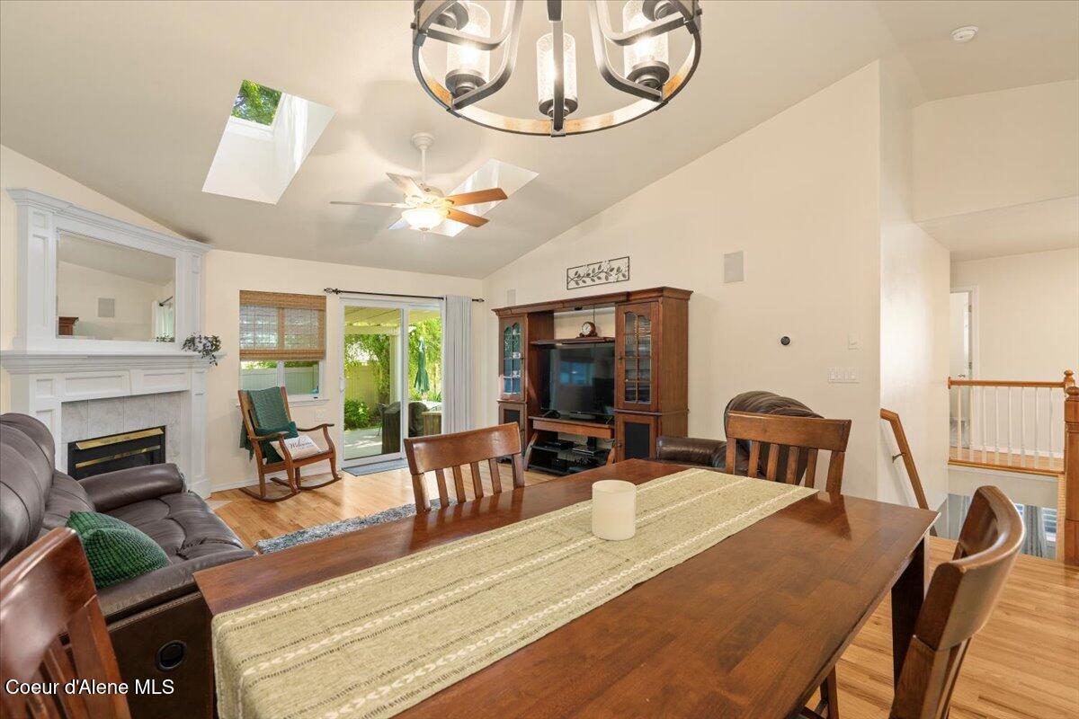 5765 North Carlisle Road Coeur D'Alene, ID 83815 - Photo 15 of 62 15-Dining Area