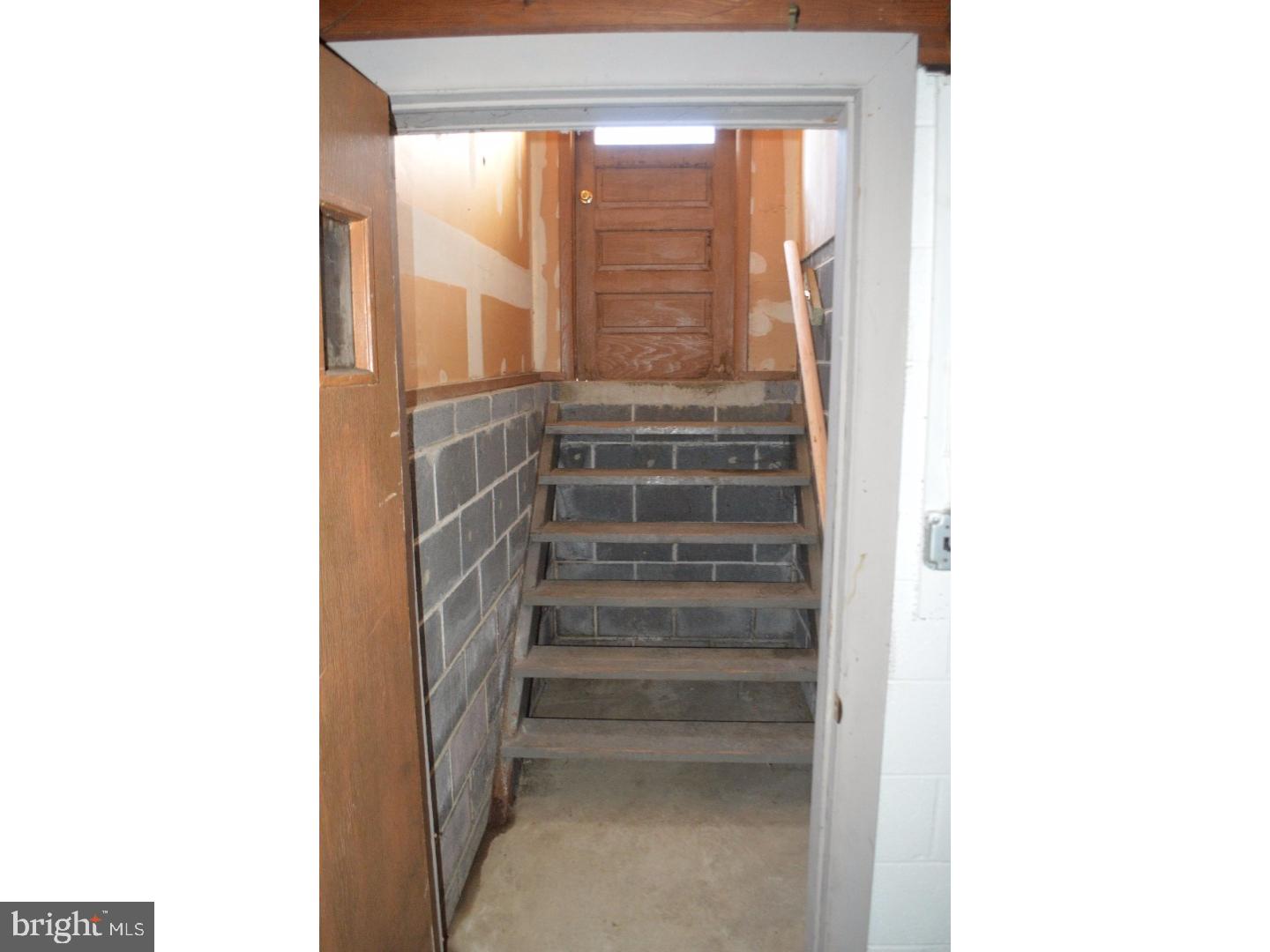 29 Tomlin Road Gibbstown, NJ 08027 - Photo 12 of 14 Gallery Image 12