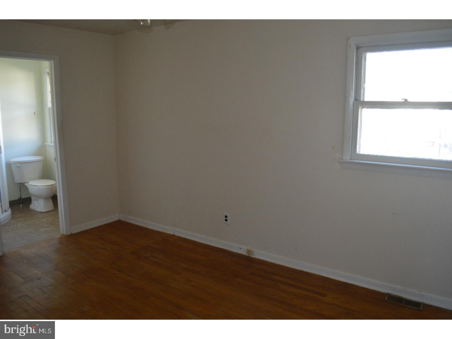 29 Tomlin Road Gibbstown, NJ 08027 - Photo 10 of 14 Gallery Image 10