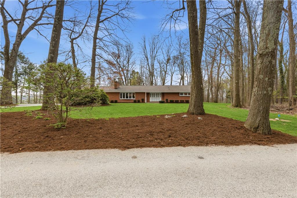 511 Forest Road Somerset, PA 15501 - Photo 5 of 44