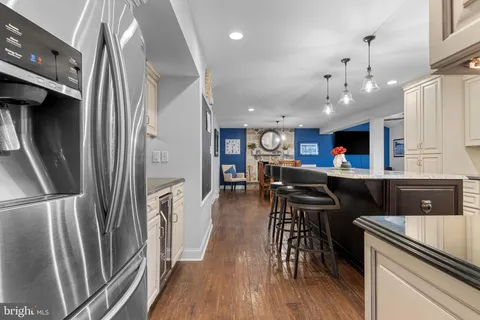 $824,900 | 463 Foulke Lane, Springfield, PA 19064