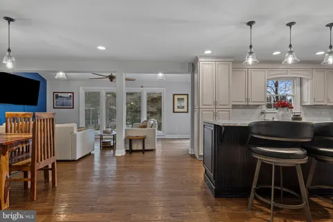 $824,900 | 463 Foulke Lane, Springfield, PA 19064