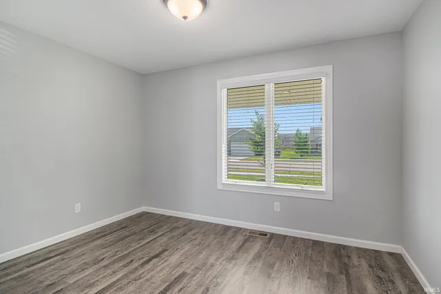 $349,900 | 18329 Saker Court, New Paris, IN 46553