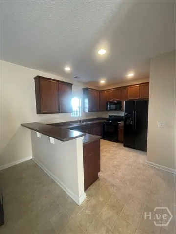 $1,950 | 48 Cypress Lane, Richmond Hill, GA 31324