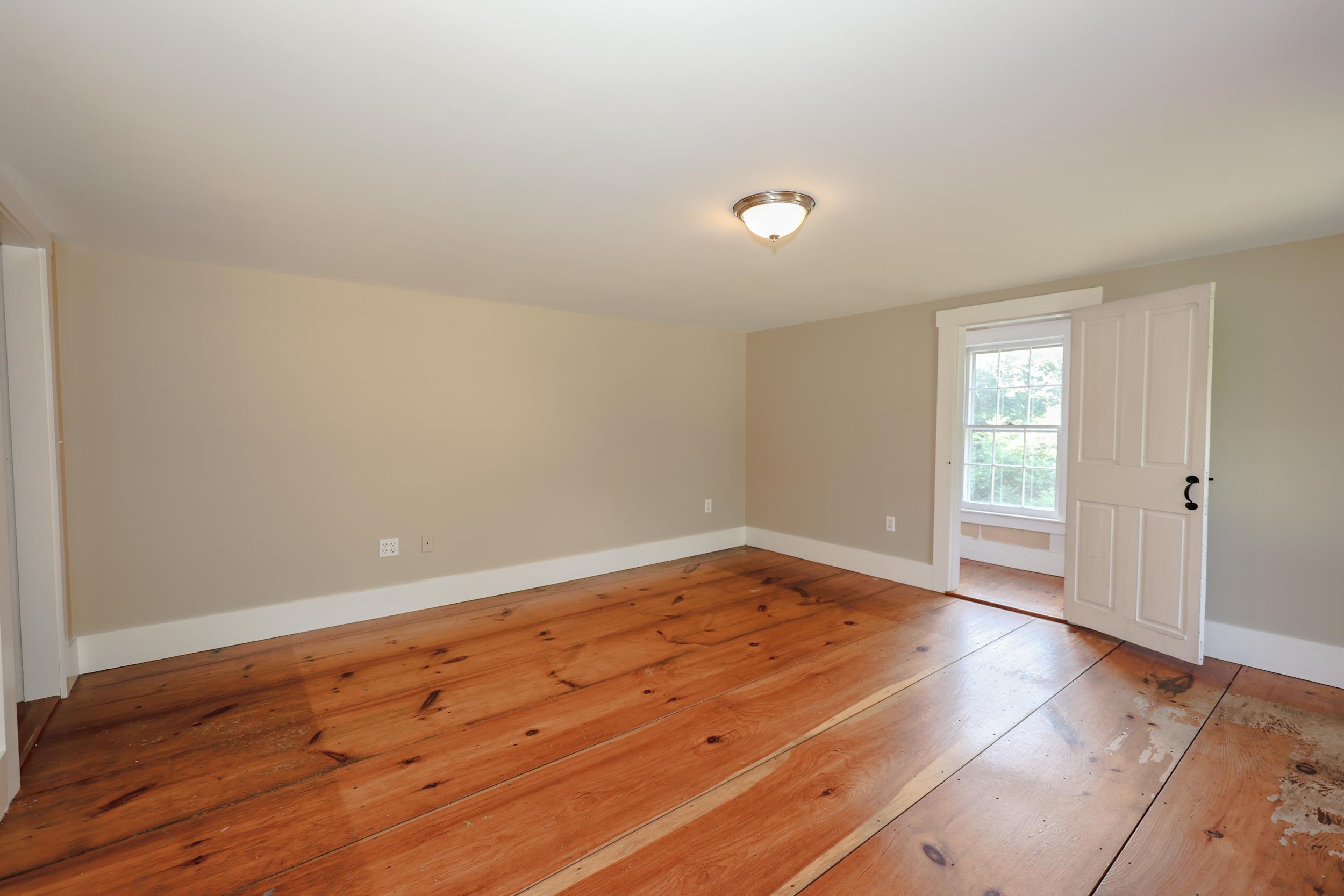 107 Greenfield Road New Boston, NH 03070 - Photo 40 of 59