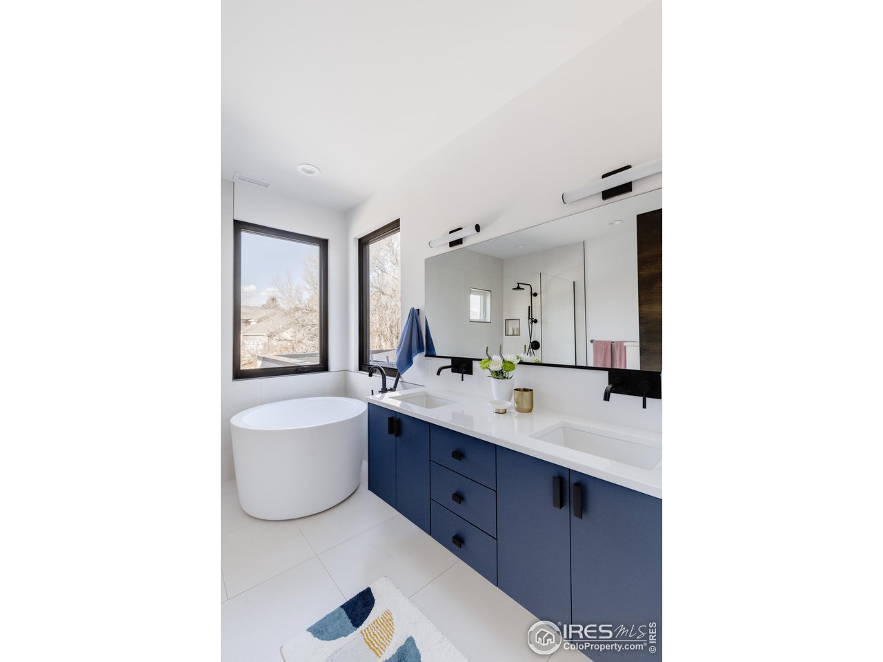 3996 26th Street Boulder, CO 80304 - Photo 28 of 39 Upper Bathroom