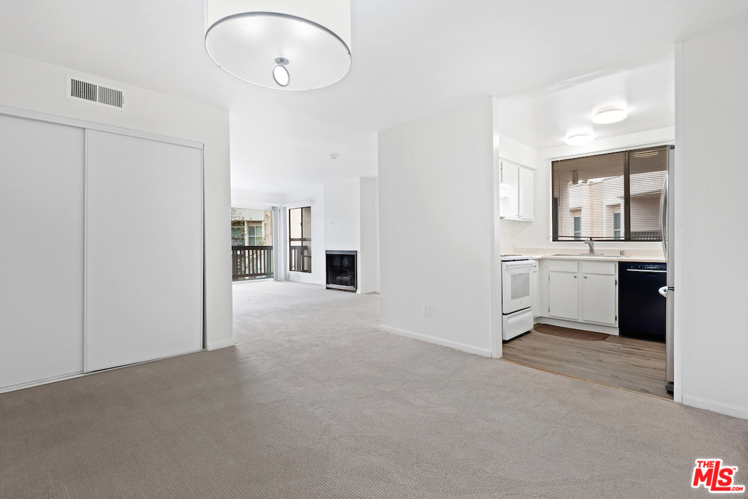 7303 Raintree Circle, Unit 303 Culver City, CA 90230 - Photo 1 of 15