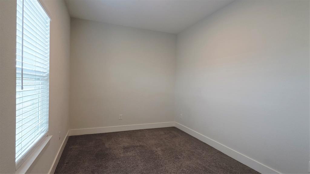 4022 Ivanhoe Lane Dallas, TX 75212 - Photo 16 of 28