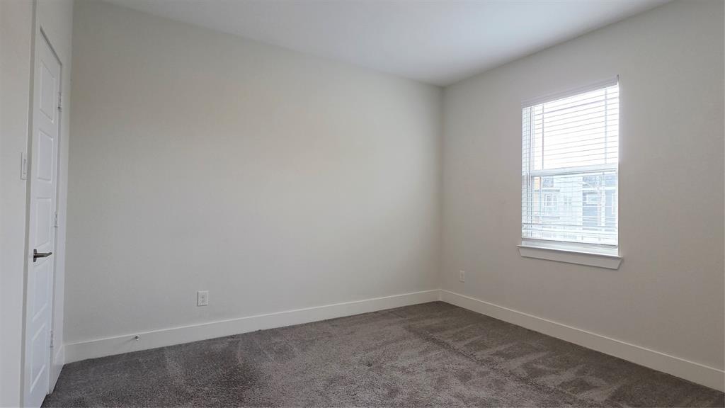 4022 Ivanhoe Lane Dallas, TX 75212 - Photo 18 of 28