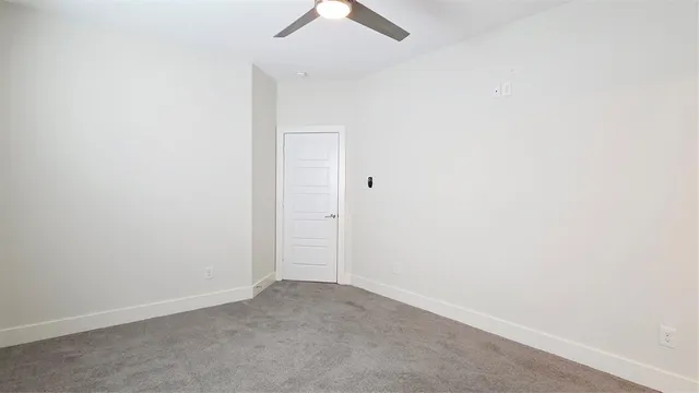 $3,000 | 4022 Ivanhoe Lane, Dallas, TX 75212