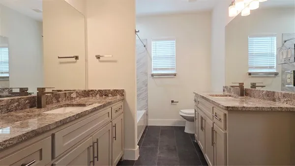 $2,895 | 4022 Ivanhoe Lane, Dallas, TX 75212