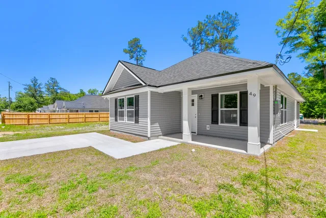 $1,750 | 49 Melody Lane, Crawfordville, FL 32327