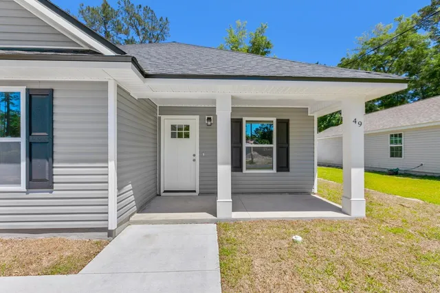 $1,750 | 49 Melody Lane, Crawfordville, FL 32327