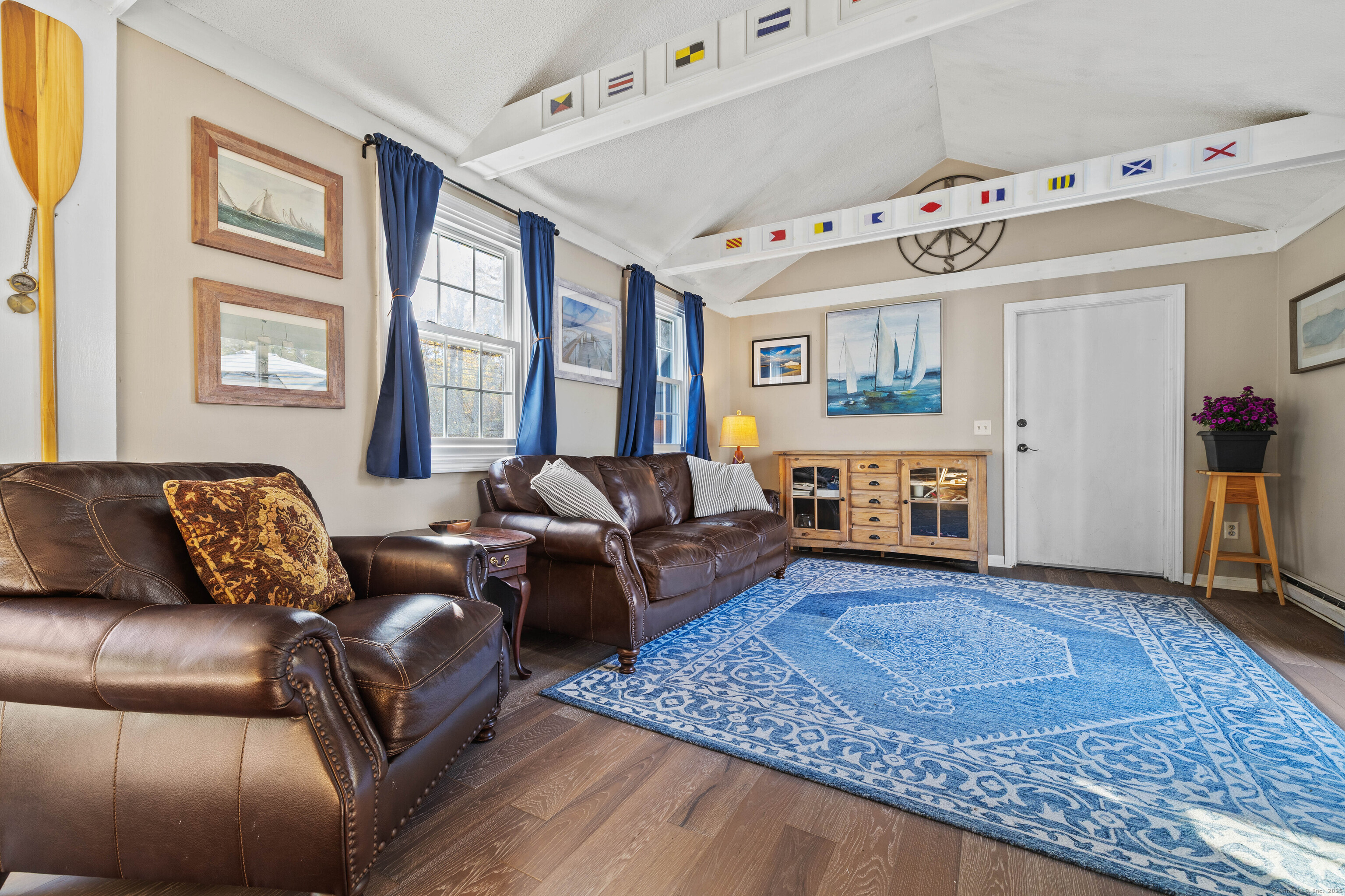 779 Summer Hill Road Madison, CT 06443 - Photo 17 of 40 a living room with furniture and a window