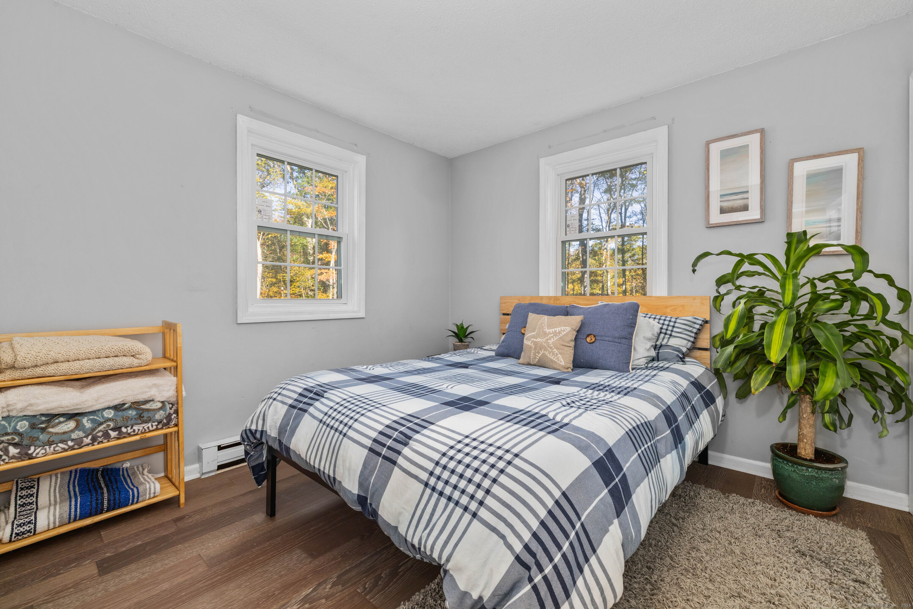 779 Summer Hill Road Madison, CT 06443 - Photo 26 of 40 a bedroom with bed and a window