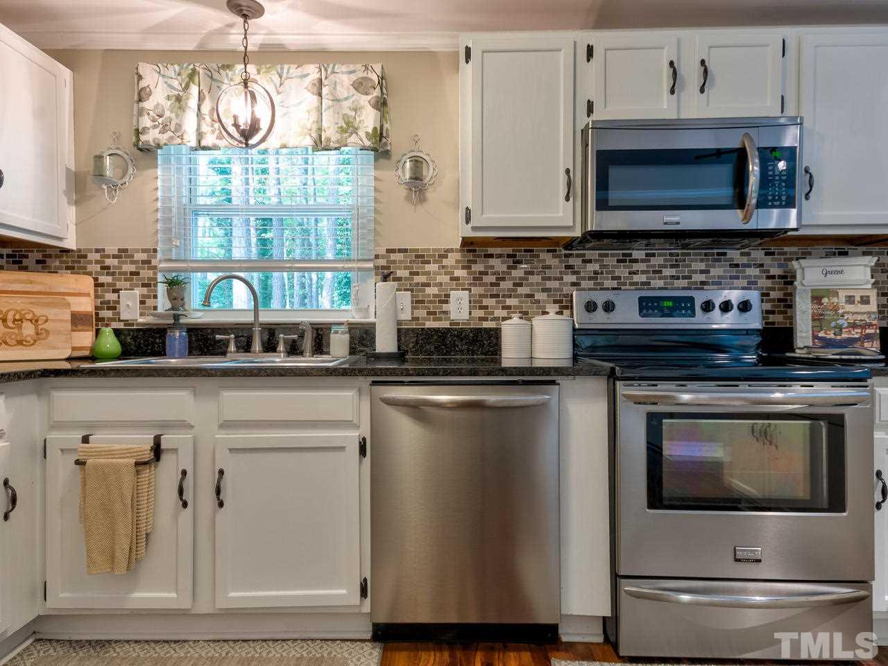 1028 Whetstone Court Raleigh, NC 27615 - Photo 17 of 30