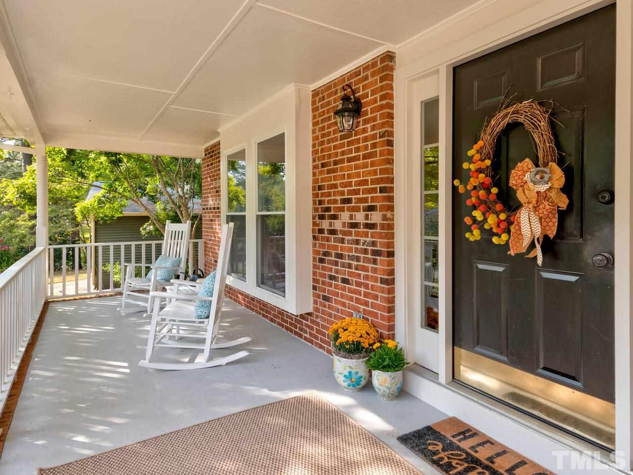 1028 Whetstone Court Raleigh, NC 27615 - Photo 4 of 30