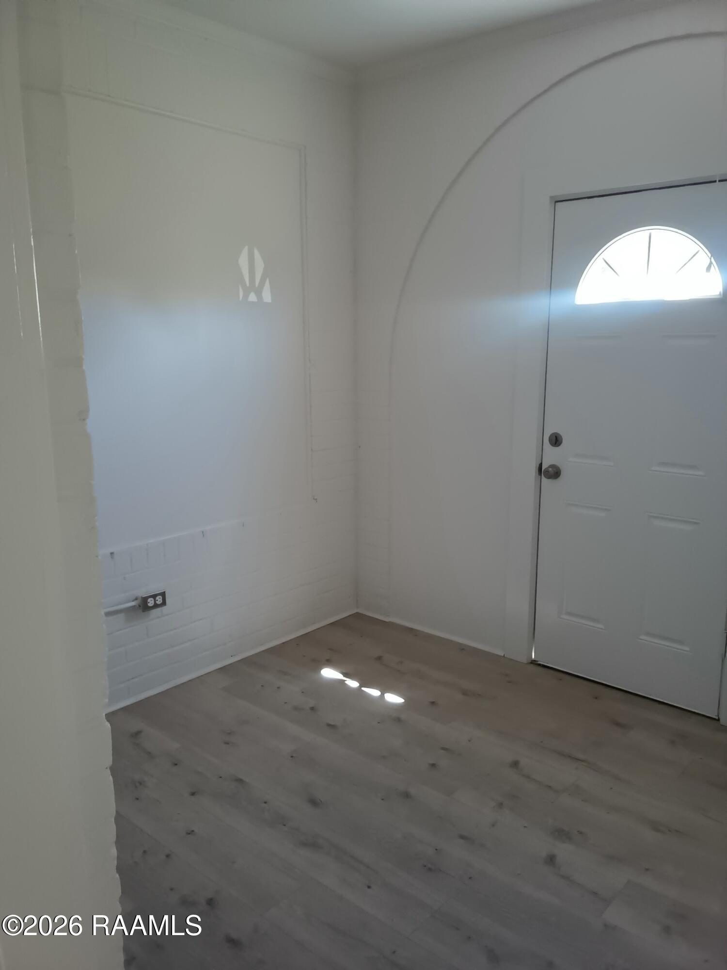 803 20 Arpent Road New Iberia, LA 70560 - Photo 5 of 21 IMG_20260313_132826_8