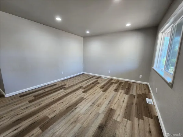 $1,995 | 2874 Carmel Circle, Colorado Springs, CO 80910