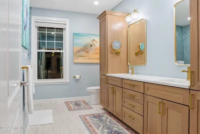 $975,000 | 103 East Point Estates Court, Knotts Island, NC 27950