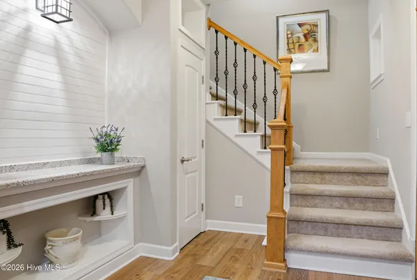 $945,000 | 103 East Point Estates Court, Knotts Island, NC 27950