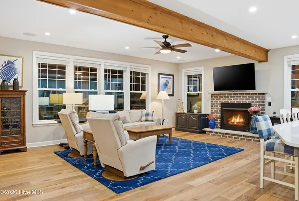 $945,000 | 103 East Point Estates Court, Knotts Island, NC 27950