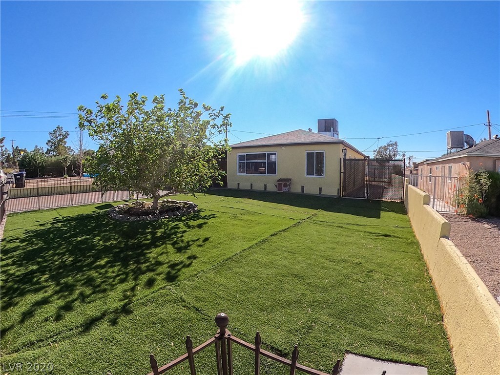 411 Rutile Way Henderson, NV 89015 - Photo 3 of 28