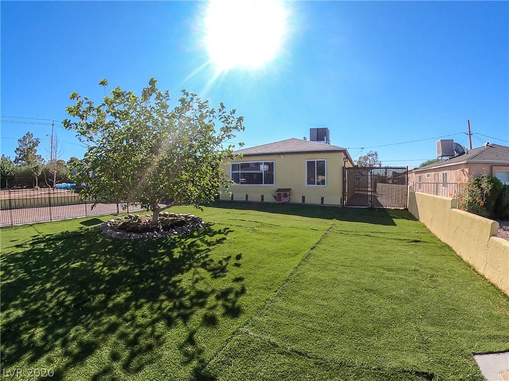411 Rutile Way Henderson, NV 89015 - Photo 4 of 28