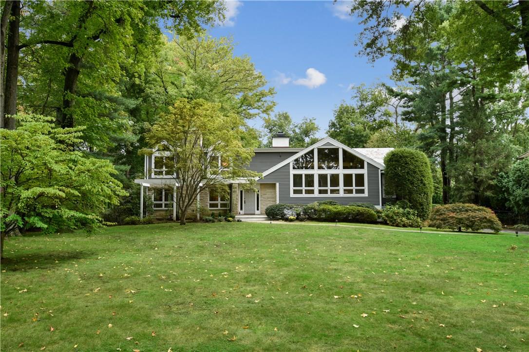 940 Greacen Point Road Mamaroneck, NY 10543 - Photo 1 of 1 Gallery Image 1