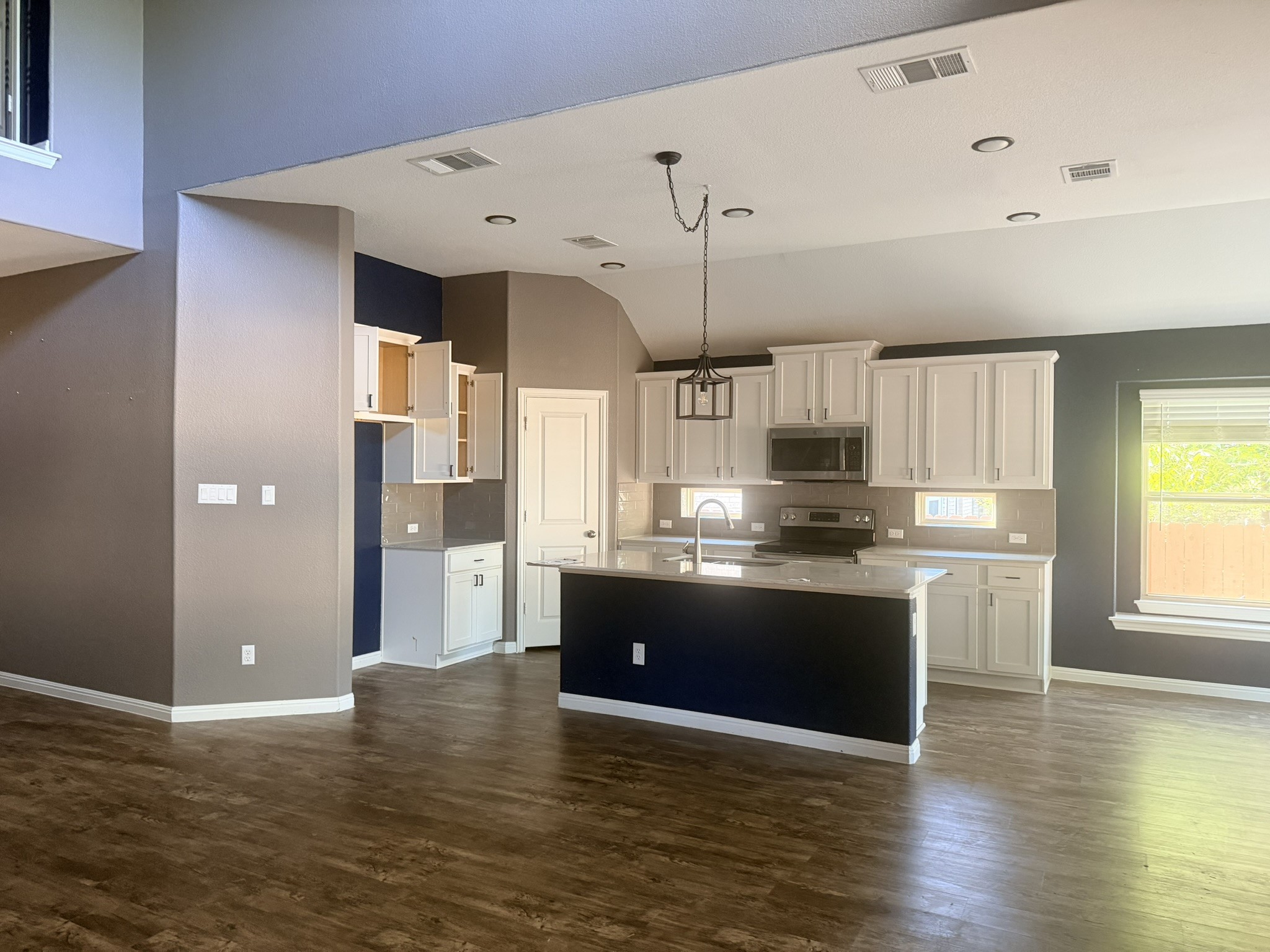 1336 Terrace View Drive Georgetown, TX 78628 - Photo 10 of 20