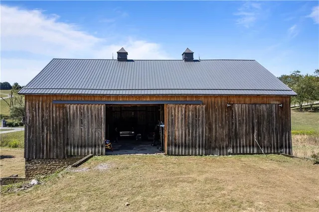 a house view with a outdoor space