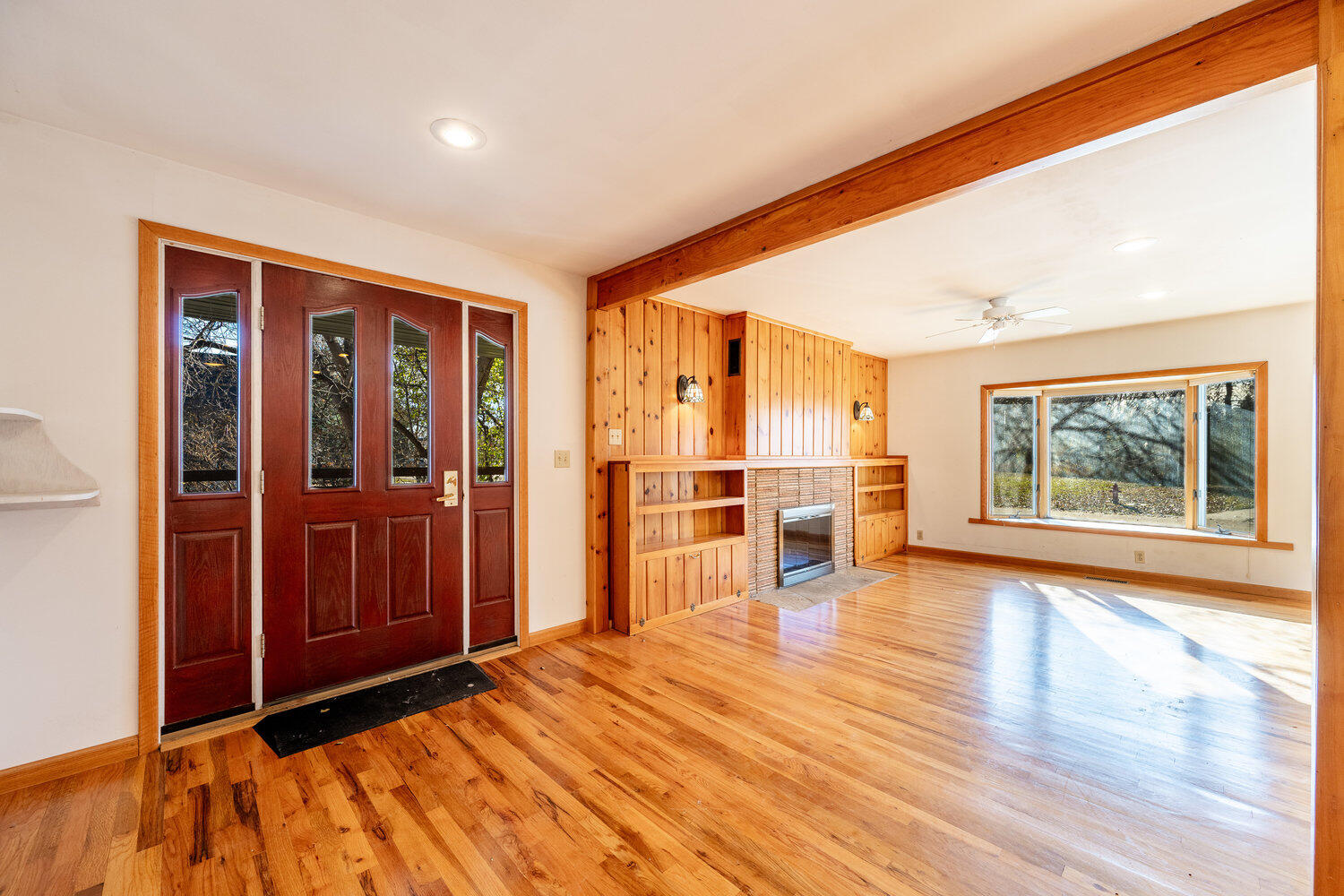 905 West Works Street Sheridan, WY 82801 - Photo 8 of 38 008_dsc_8970-hdr-edit_896