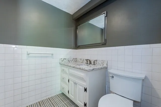 $1,299,000 | 270 Old Lancaster Road, Sudbury, MA 01776