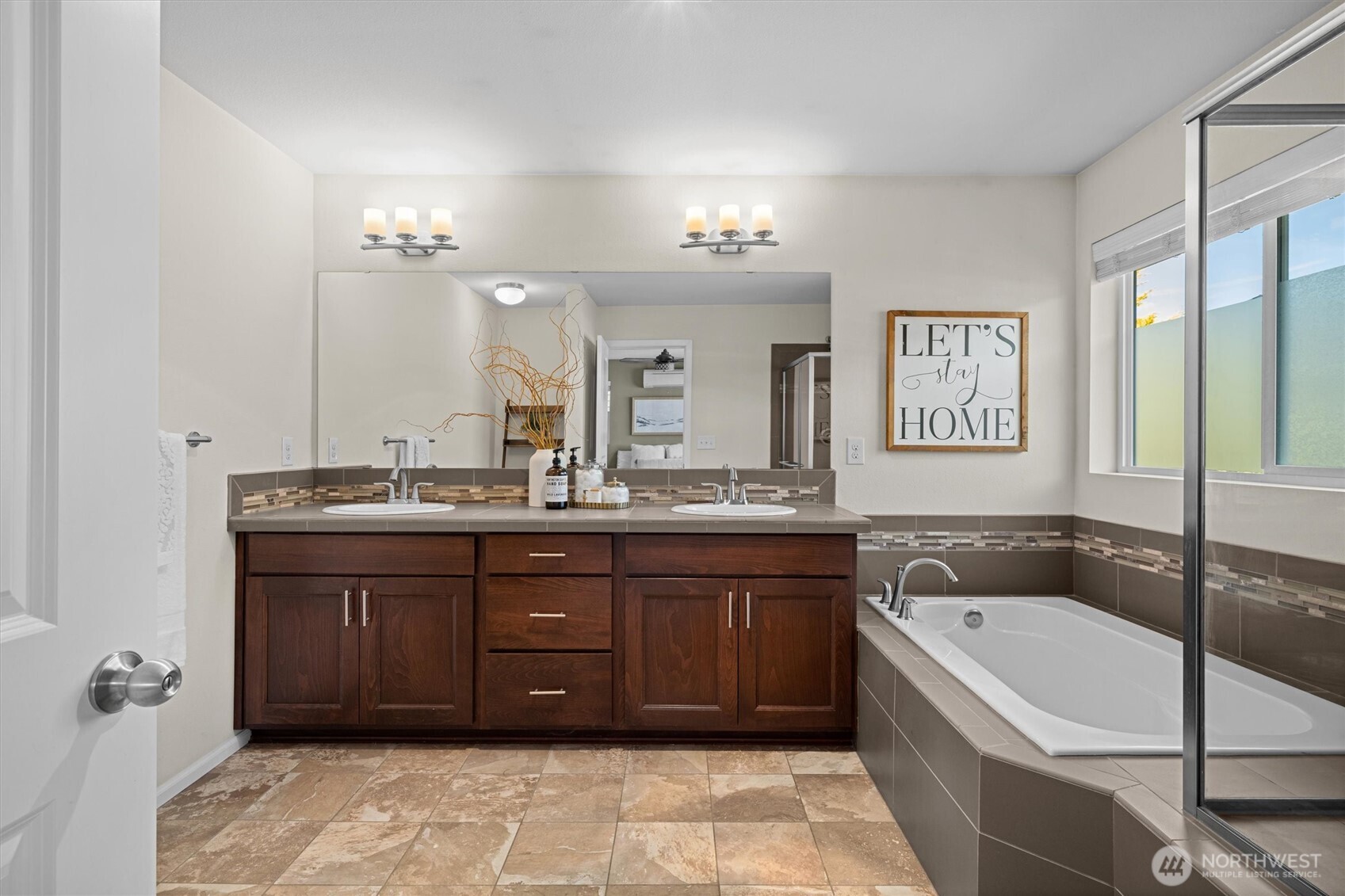 6642 High Point Drive Southwest Seattle, WA 98126 - Photo 24 of 38 Gallery Image 24